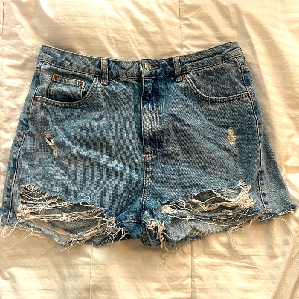 High waisted jeans shorts from Topshop